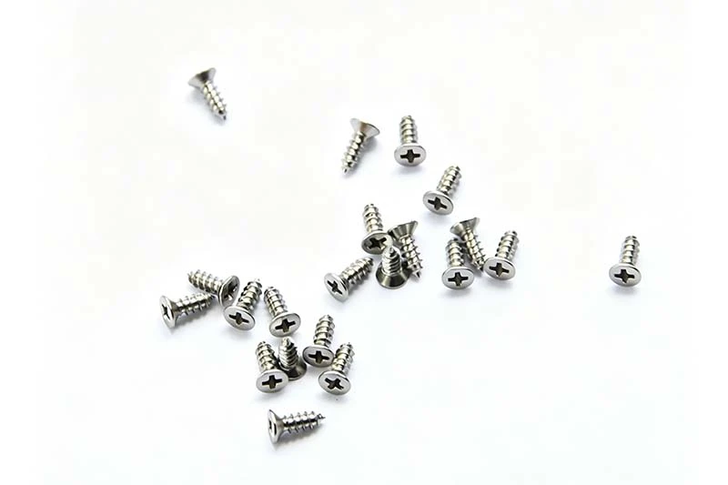Self tapping screw (5)